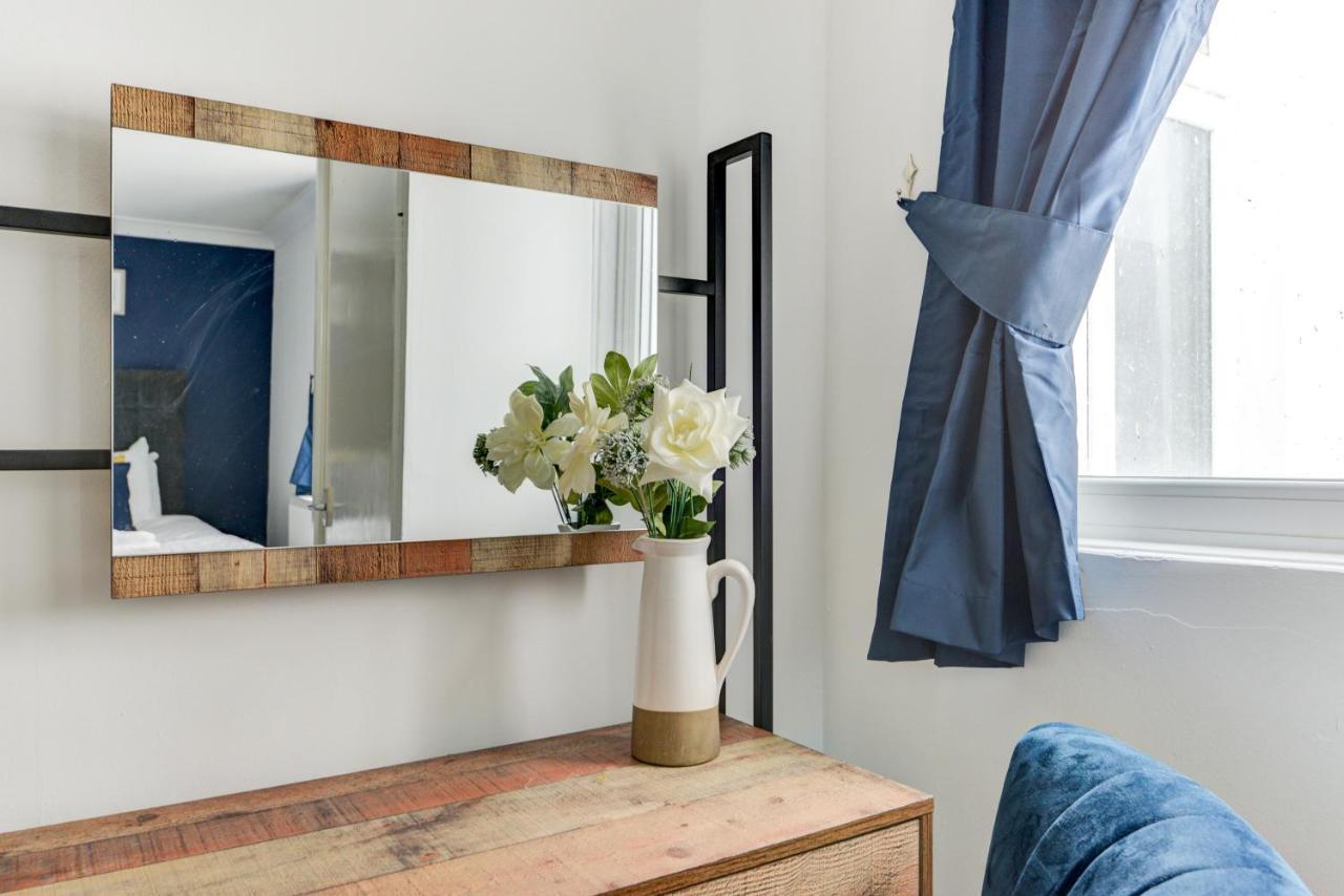 2 Bedroom Apartment - Queens Square Flat 1 Brighton ภายนอก รูปภาพ