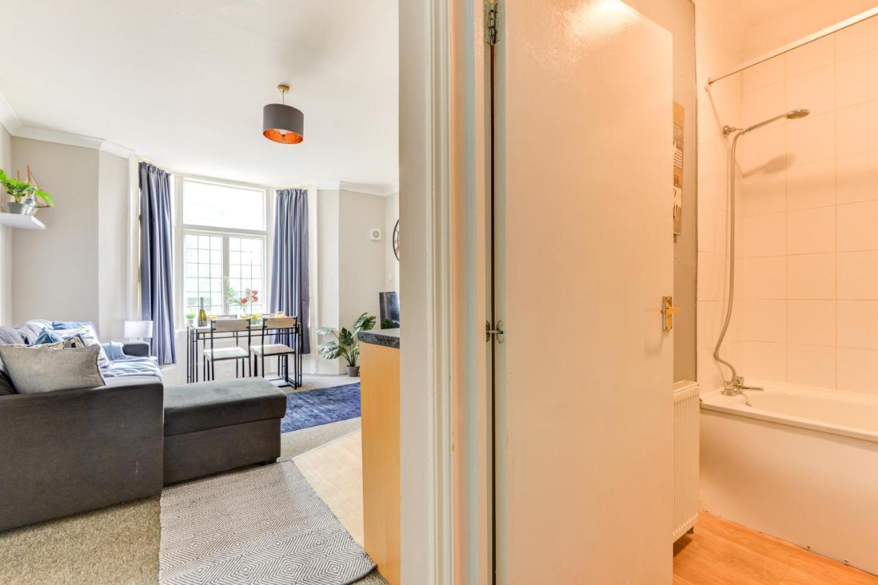 2 Bedroom Apartment - Queens Square Flat 1 Brighton ภายนอก รูปภาพ